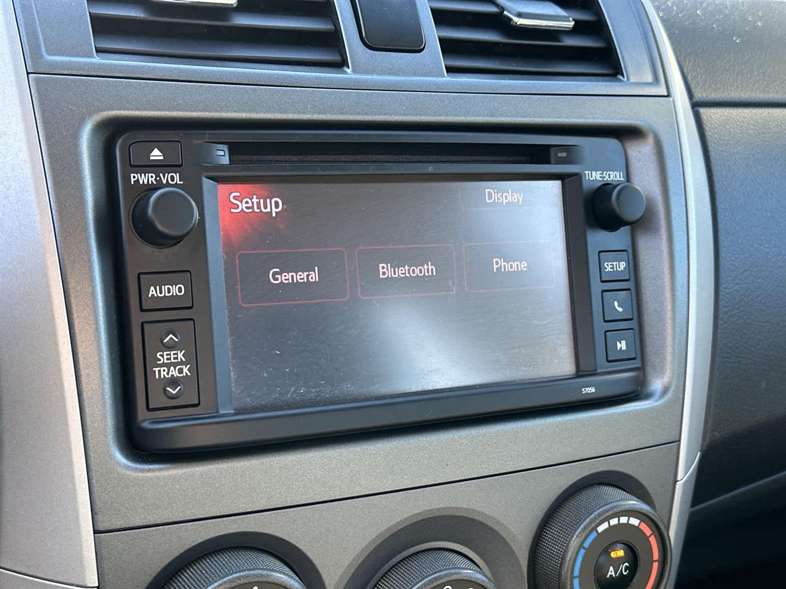 Thumbnail: 2013 Toyota Corolla - 29