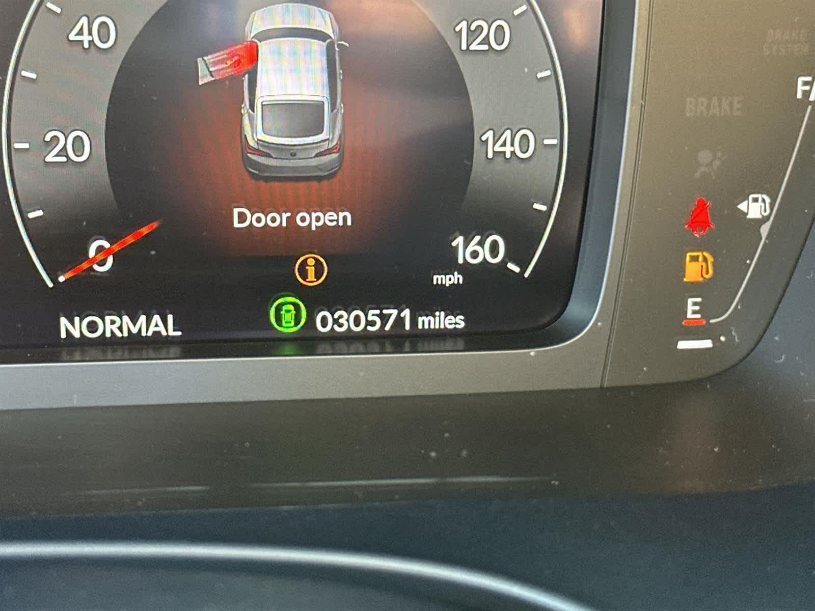 Thumbnail: 2023 Acura Integra - 18