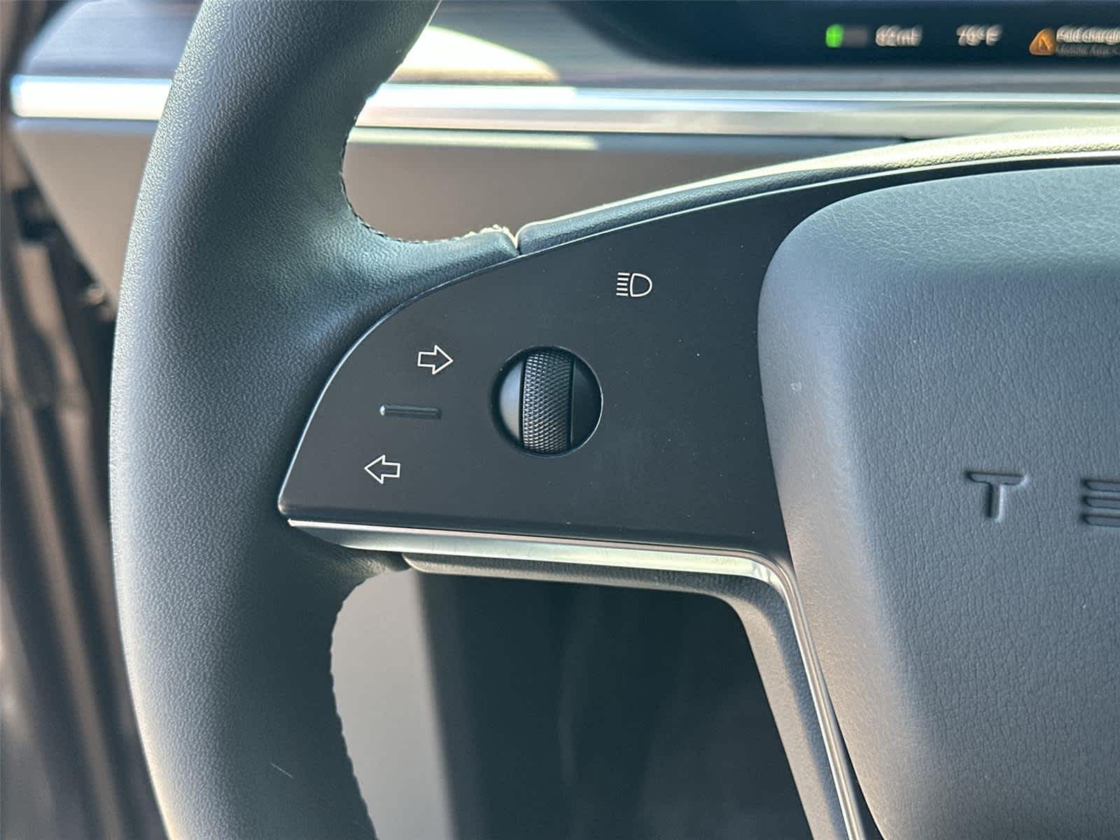 Thumbnail: 2024 Tesla Model X - 24