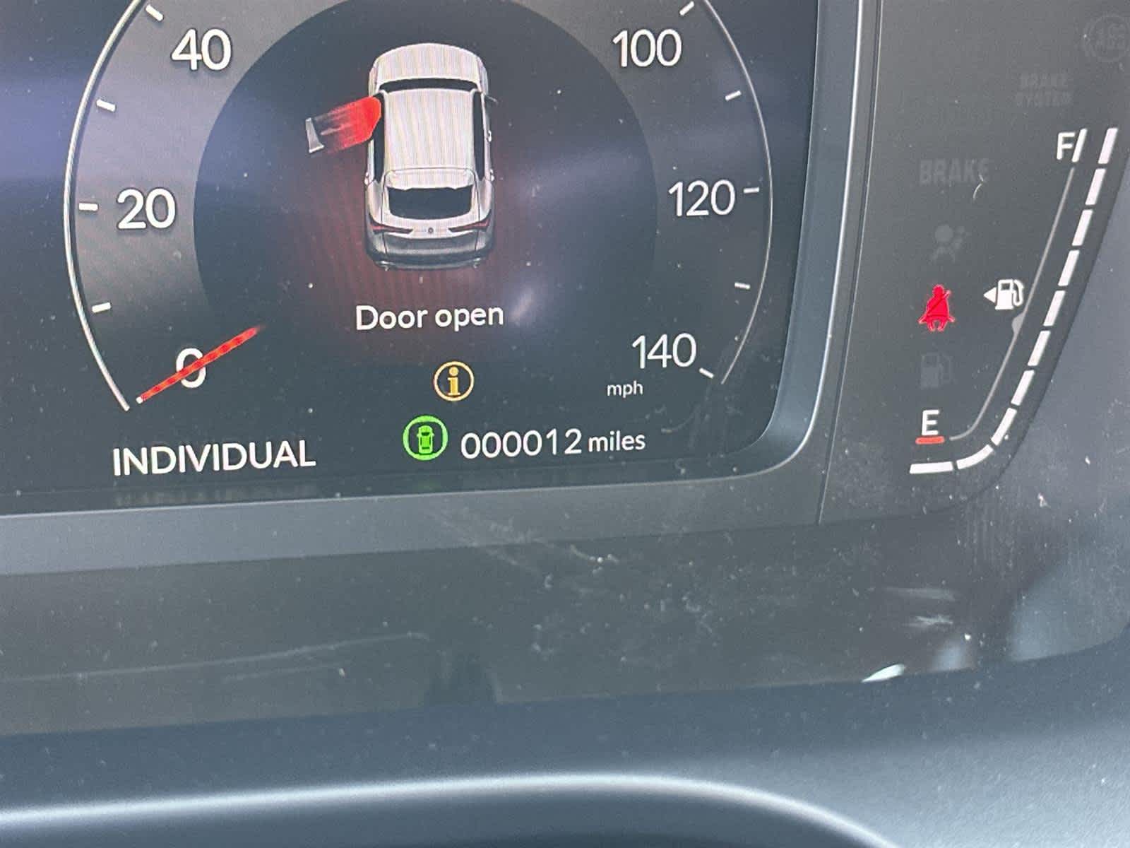 Thumbnail: 2025 Acura ADX - 17