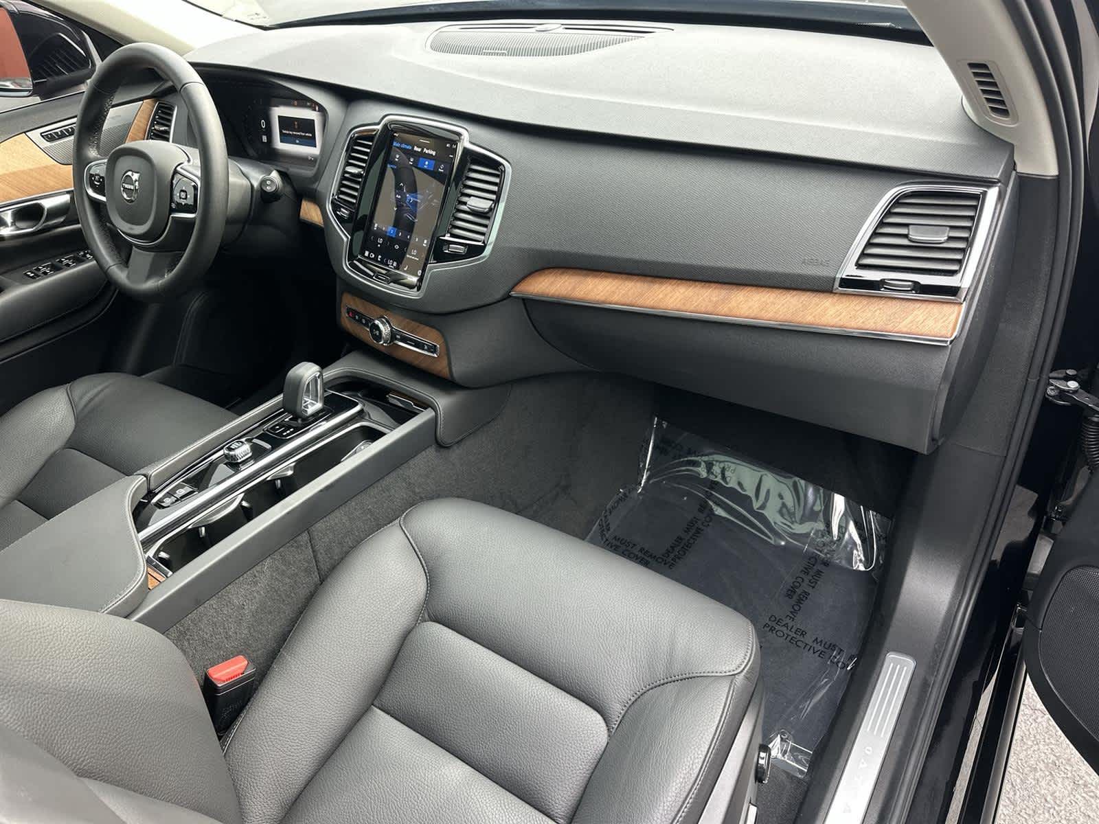 Thumbnail: 2025 Volvo XC90 - 11