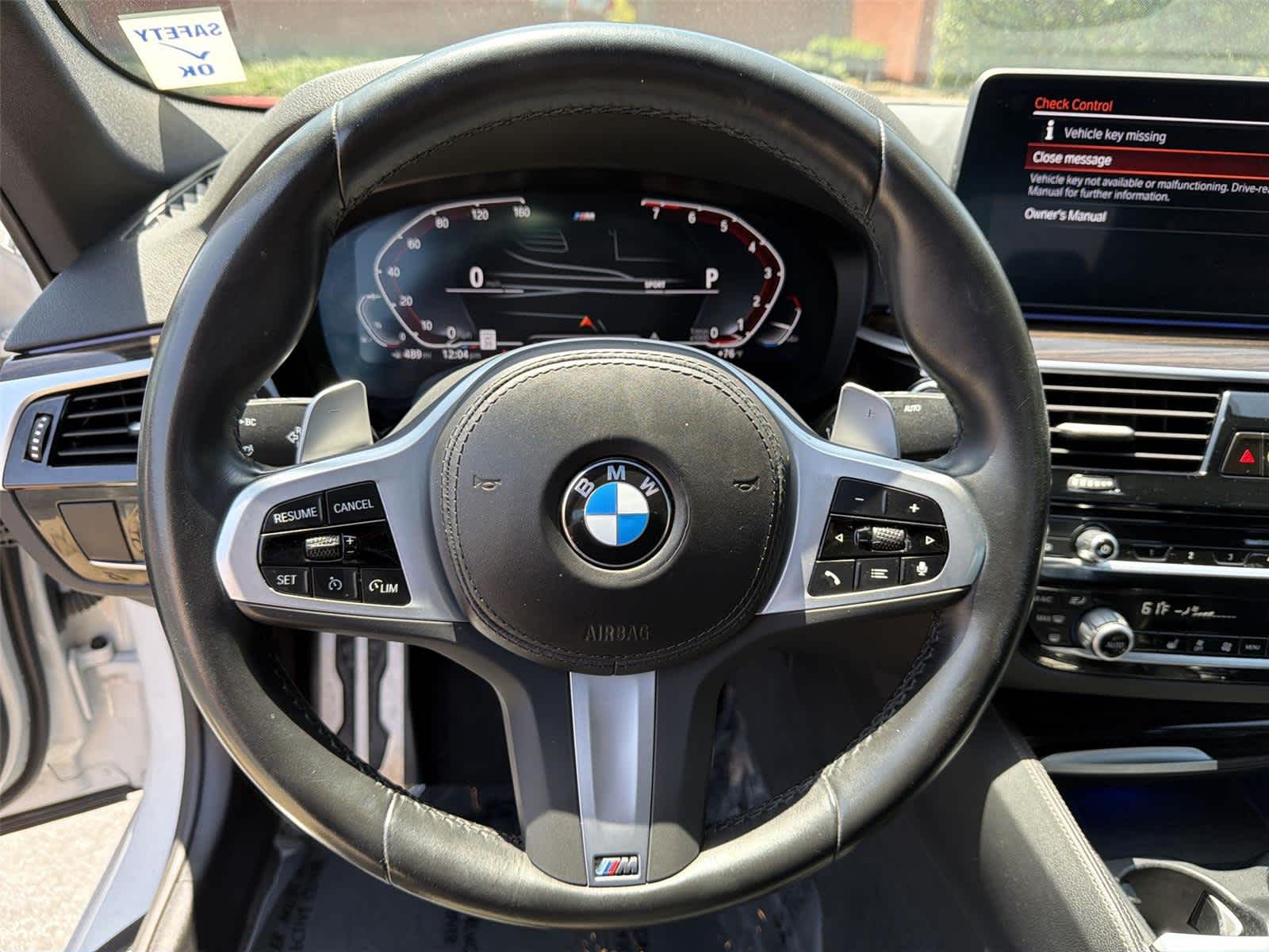 Thumbnail: 2023 BMW 5 Series - 16