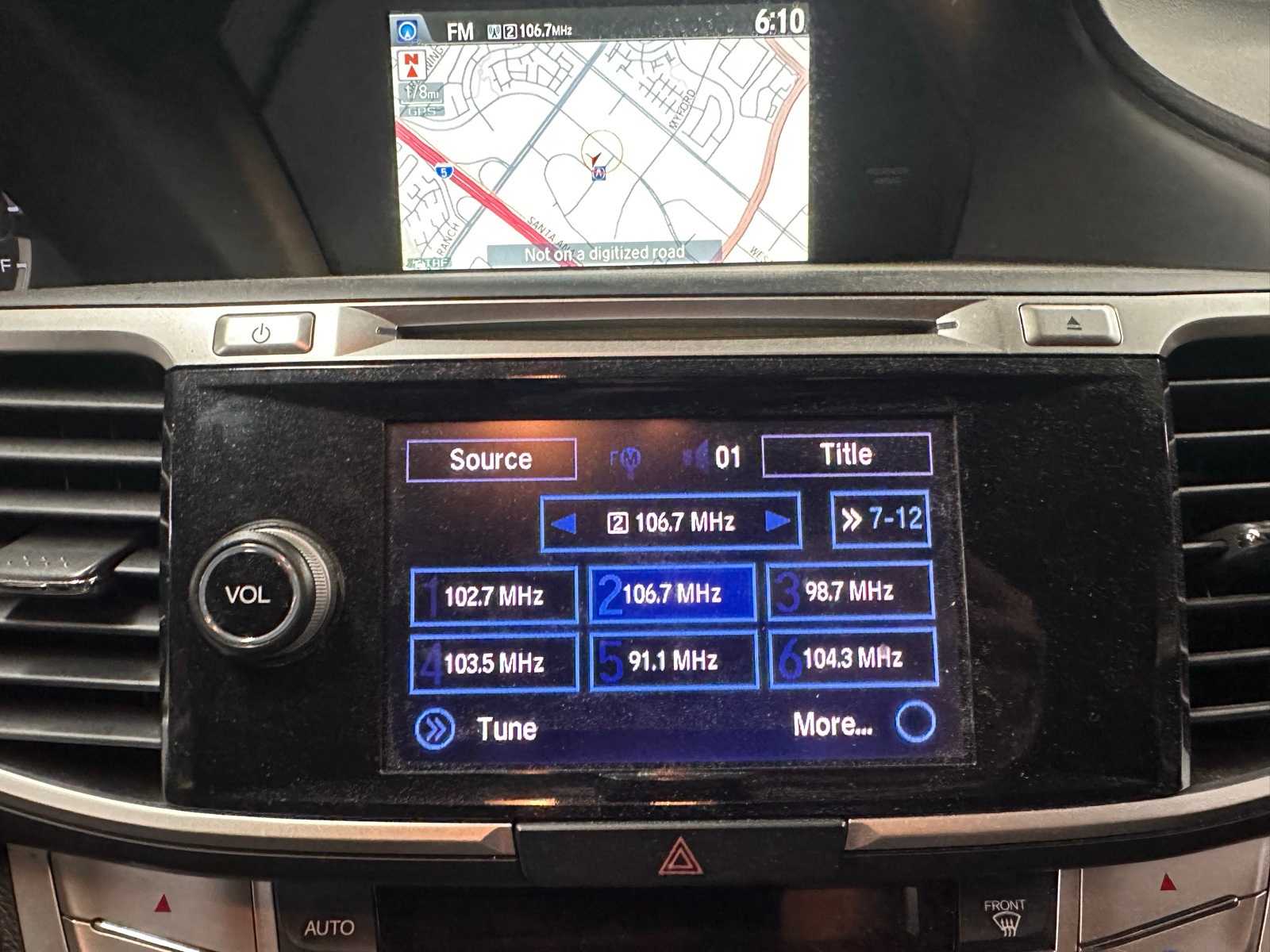 Thumbnail: 2015 Honda Accord - 16