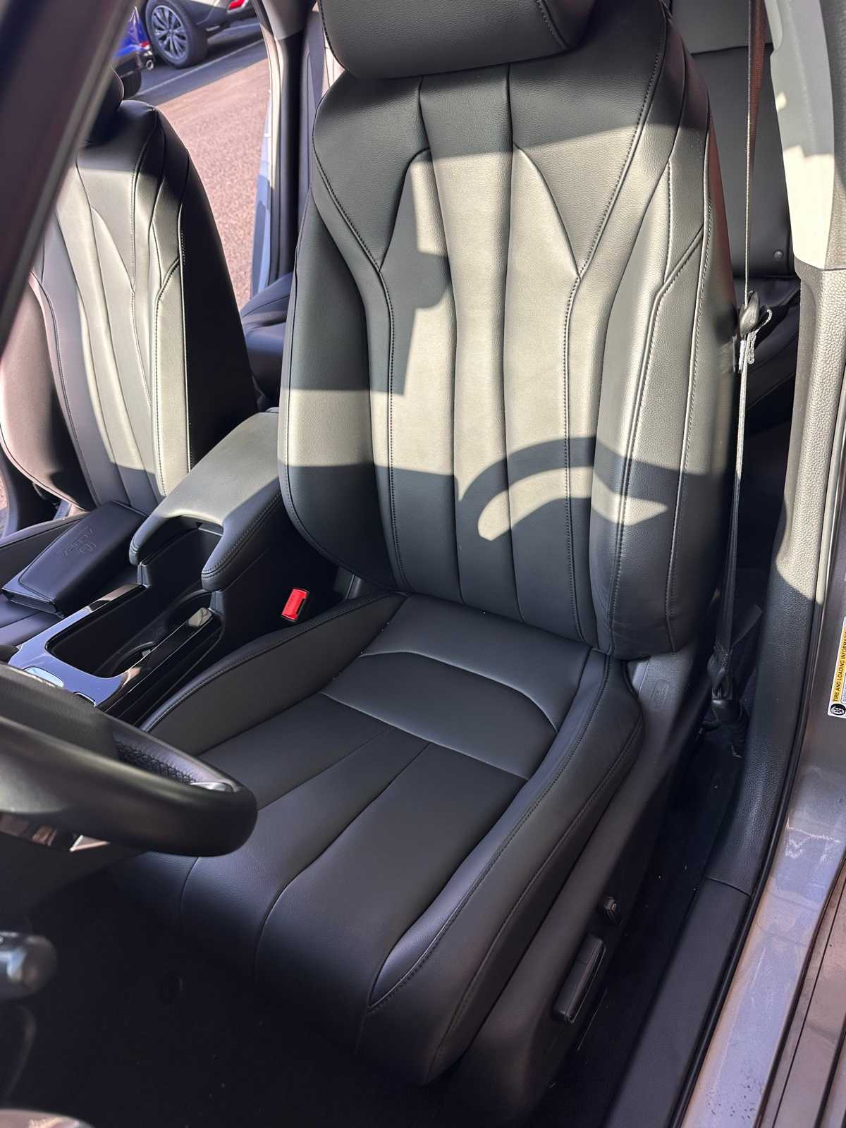 Thumbnail: 2023 Acura Integra - 14