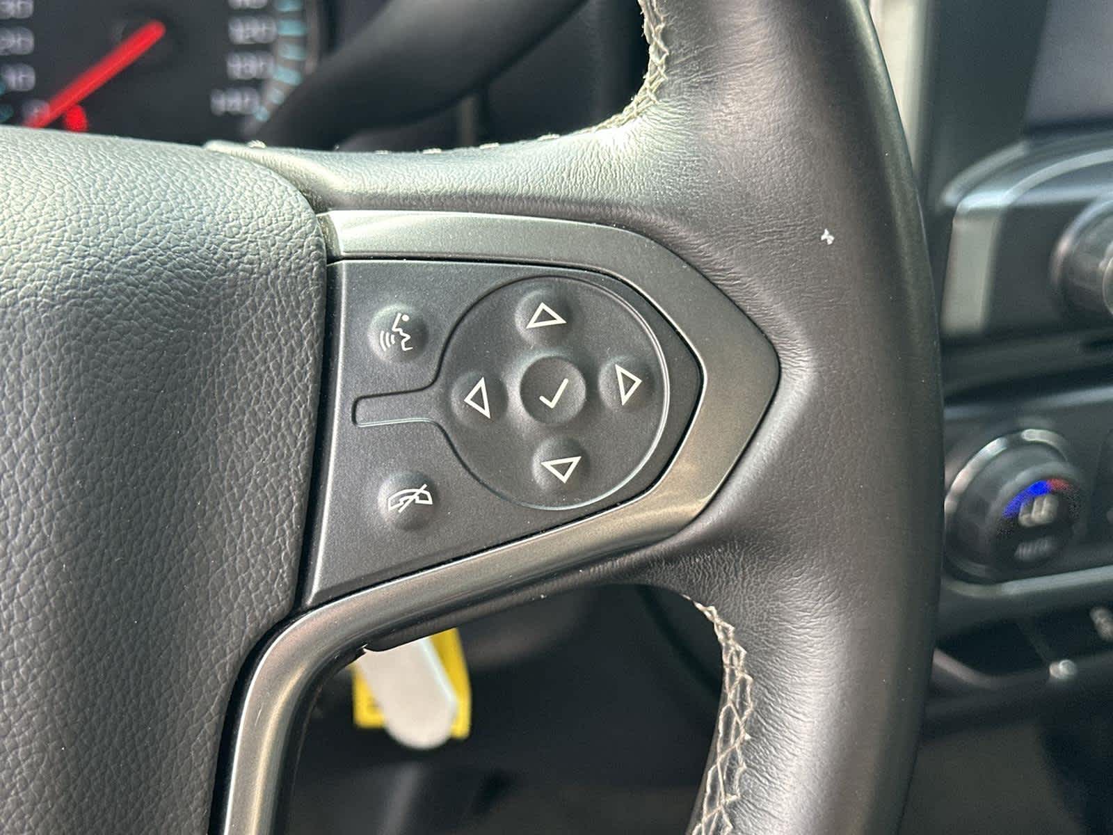 Thumbnail: 2016 Chevrolet Silverado 1500 - 23