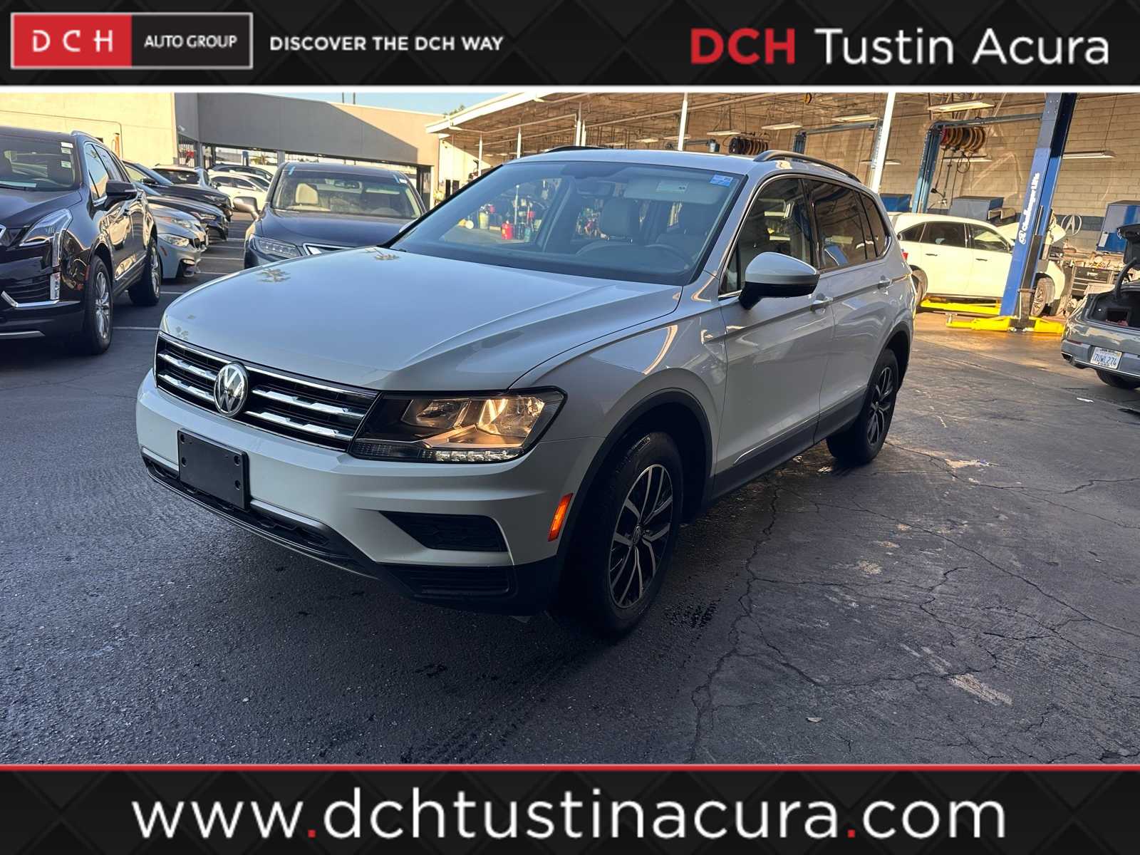 Thumbnail: 2021 Volkswagen Tiguan - 1