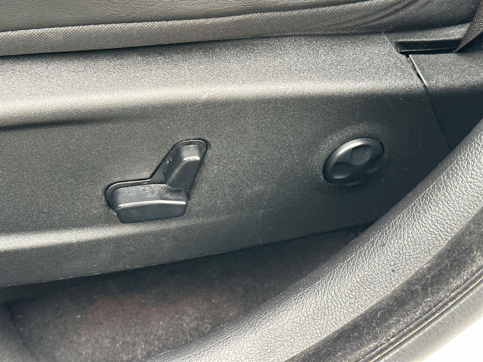 Thumbnail: 2018 Dodge Charger - 23