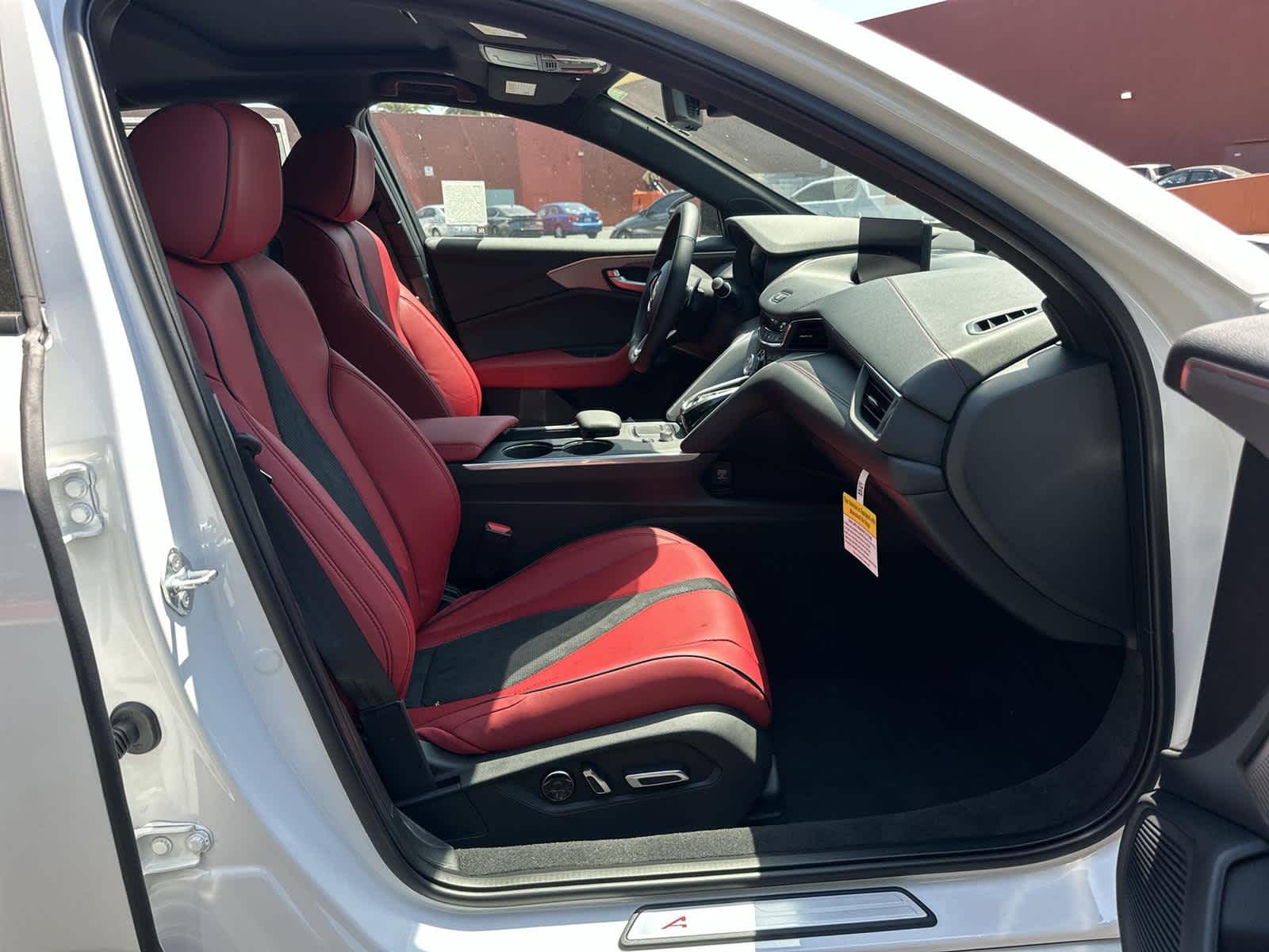 Thumbnail: 2025 Acura TLX - 14