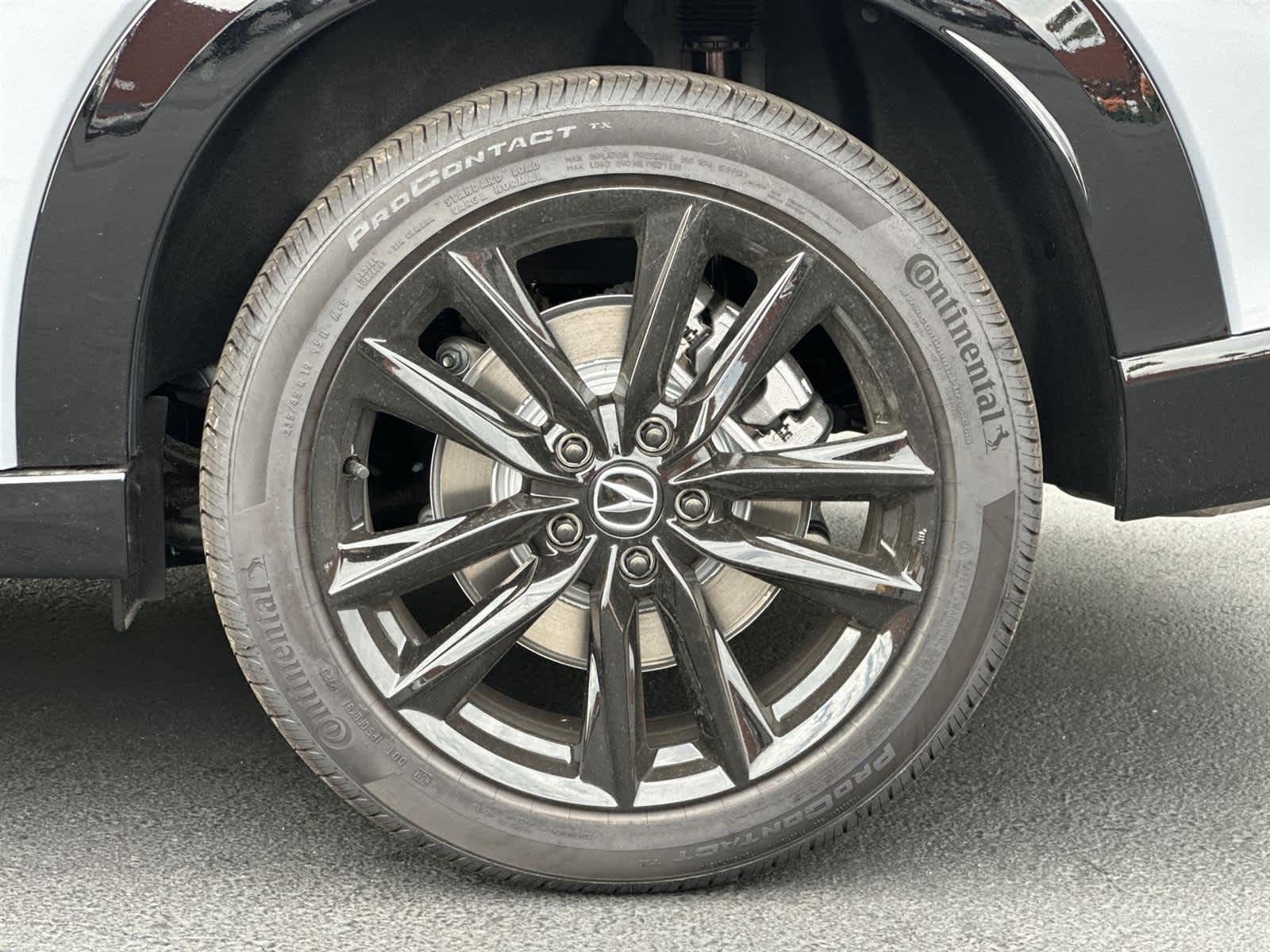 Thumbnail: 2025 Acura ADX - 8