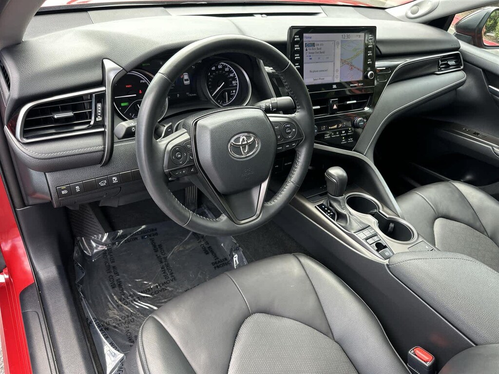 Used 2022 Toyota Camry Hybrid XSE Sedan