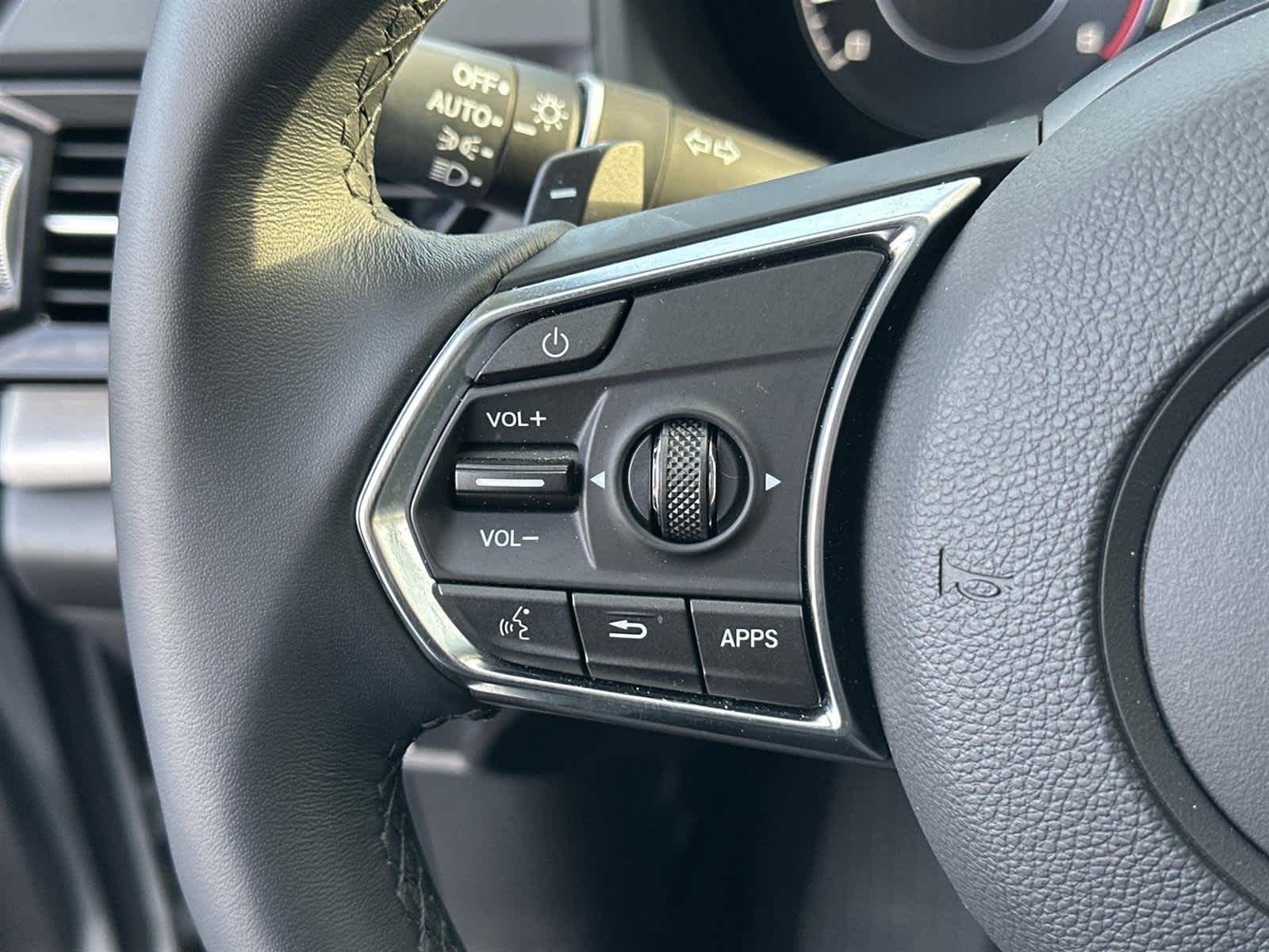 Thumbnail: 2025 Acura RDX - 24