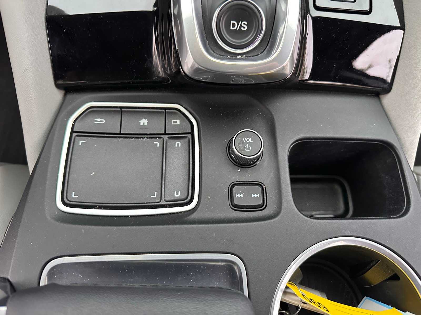 Thumbnail: 2023 Acura MDX - 20