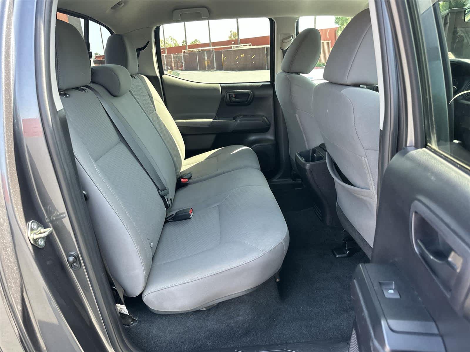 Thumbnail: 2020 Toyota Tacoma - 12