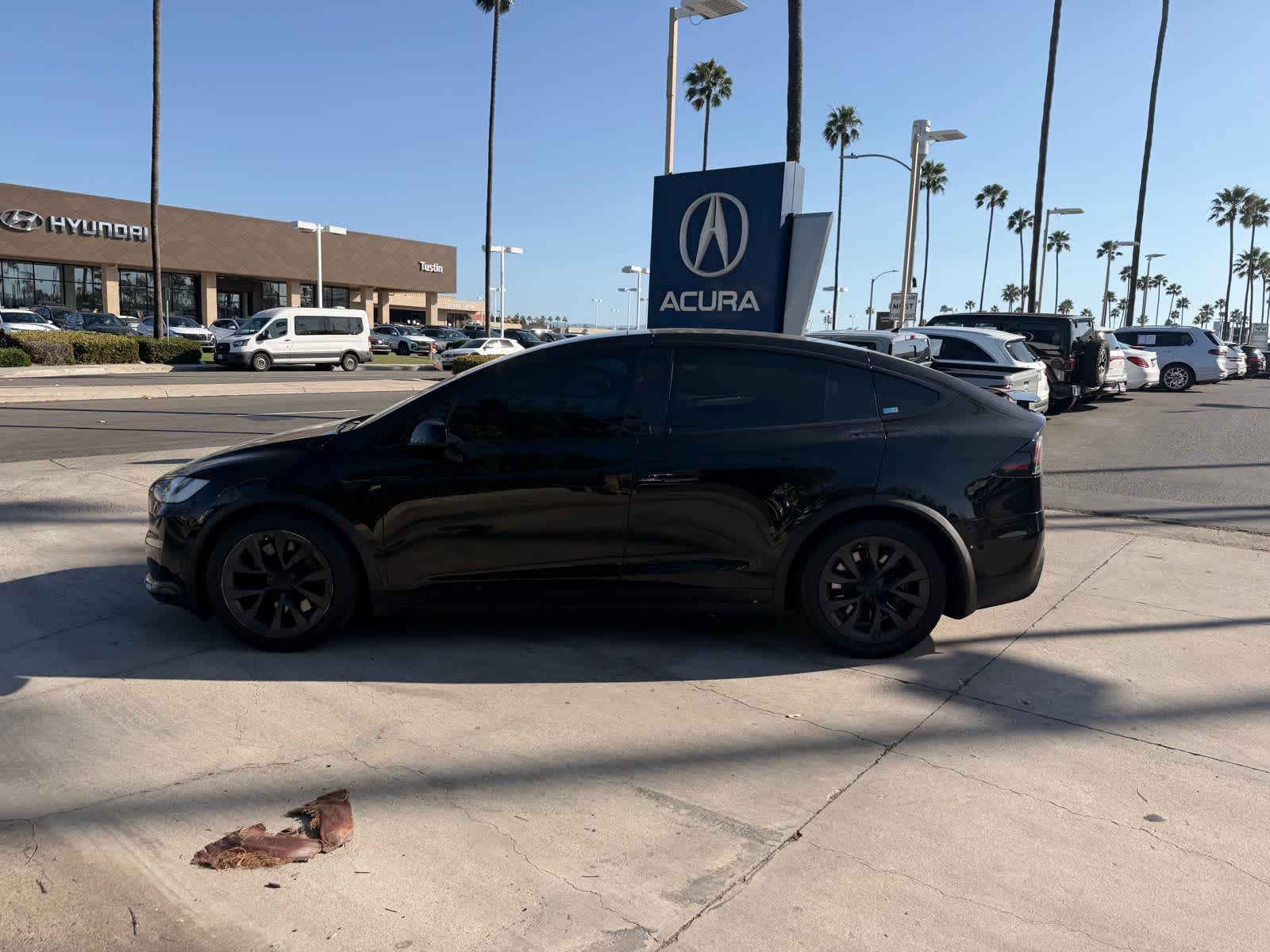 Thumbnail: 2022 Tesla Model X - 2