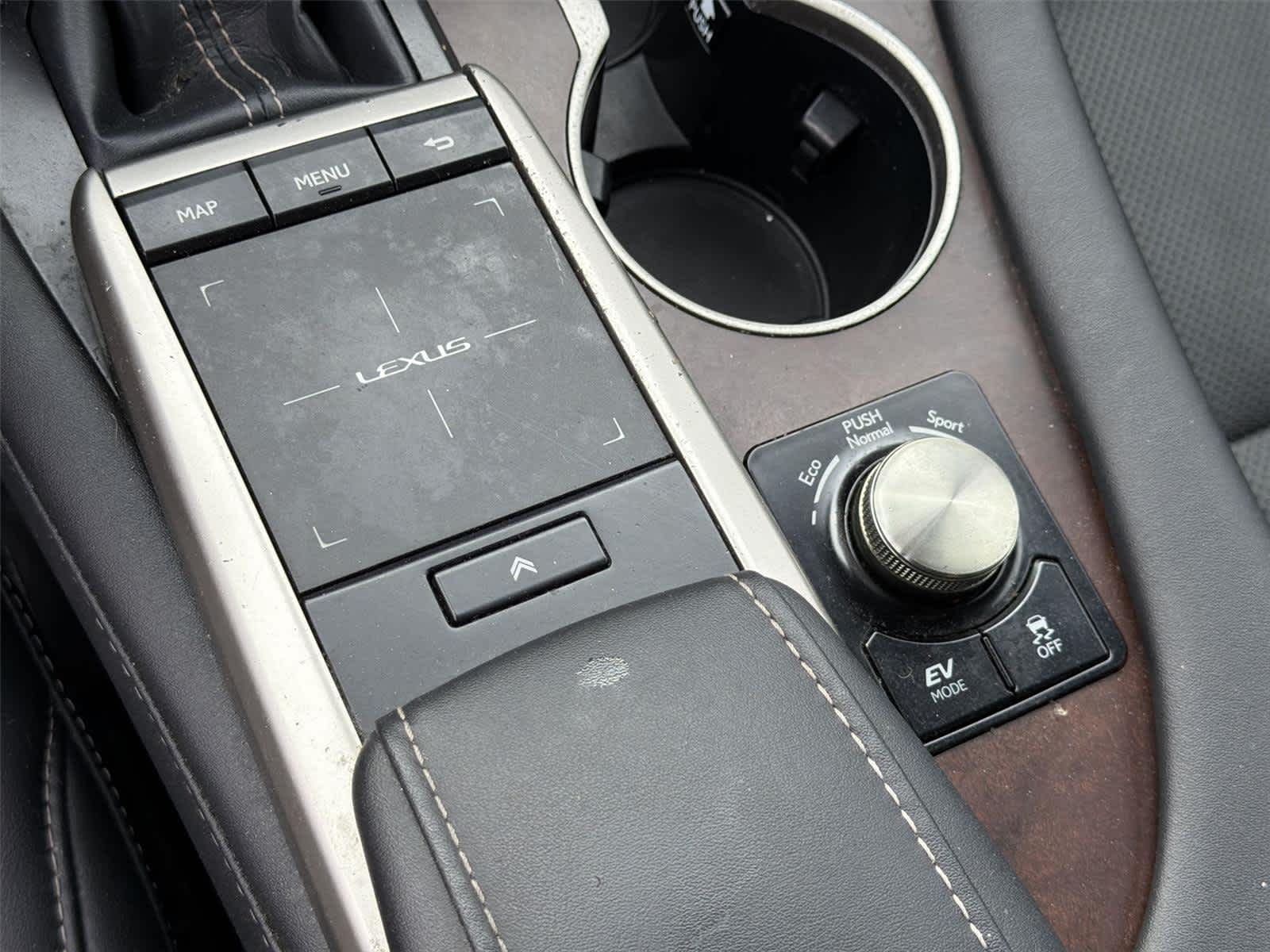 Thumbnail: 2020 Lexus RX - 37