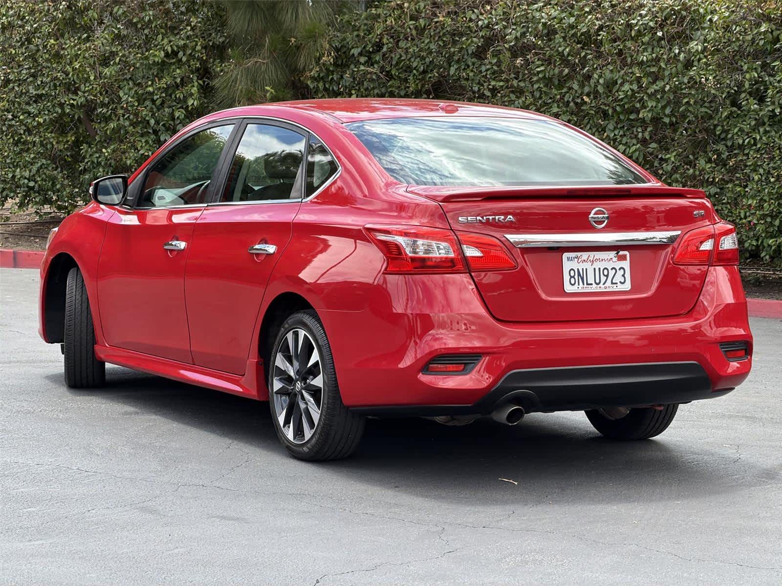 Thumbnail: 2019 Nissan Sentra - 4