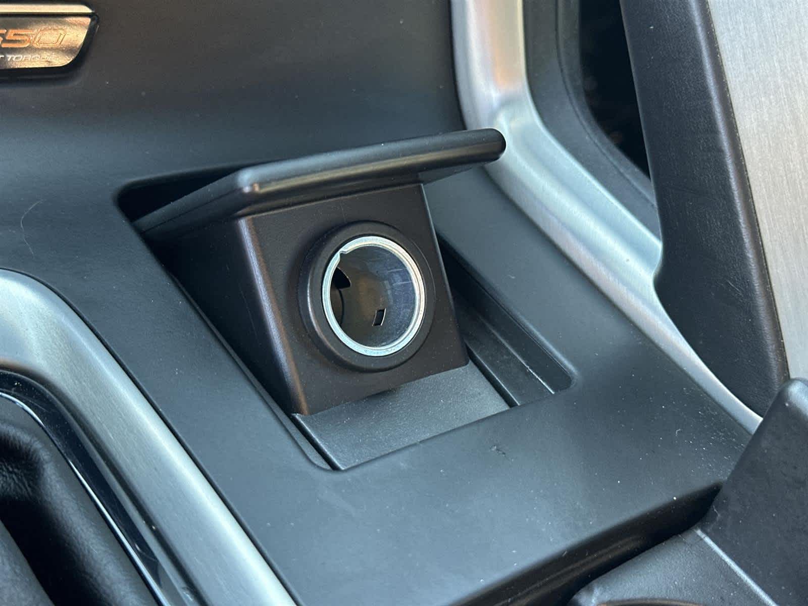 Thumbnail: 2016 Chevrolet Corvette - 28