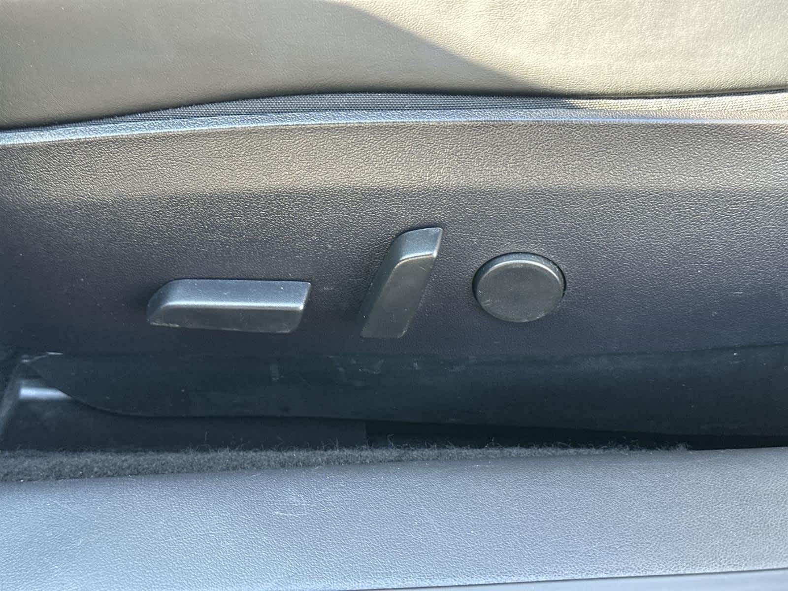 Thumbnail: 2019 Tesla Model 3 - 23