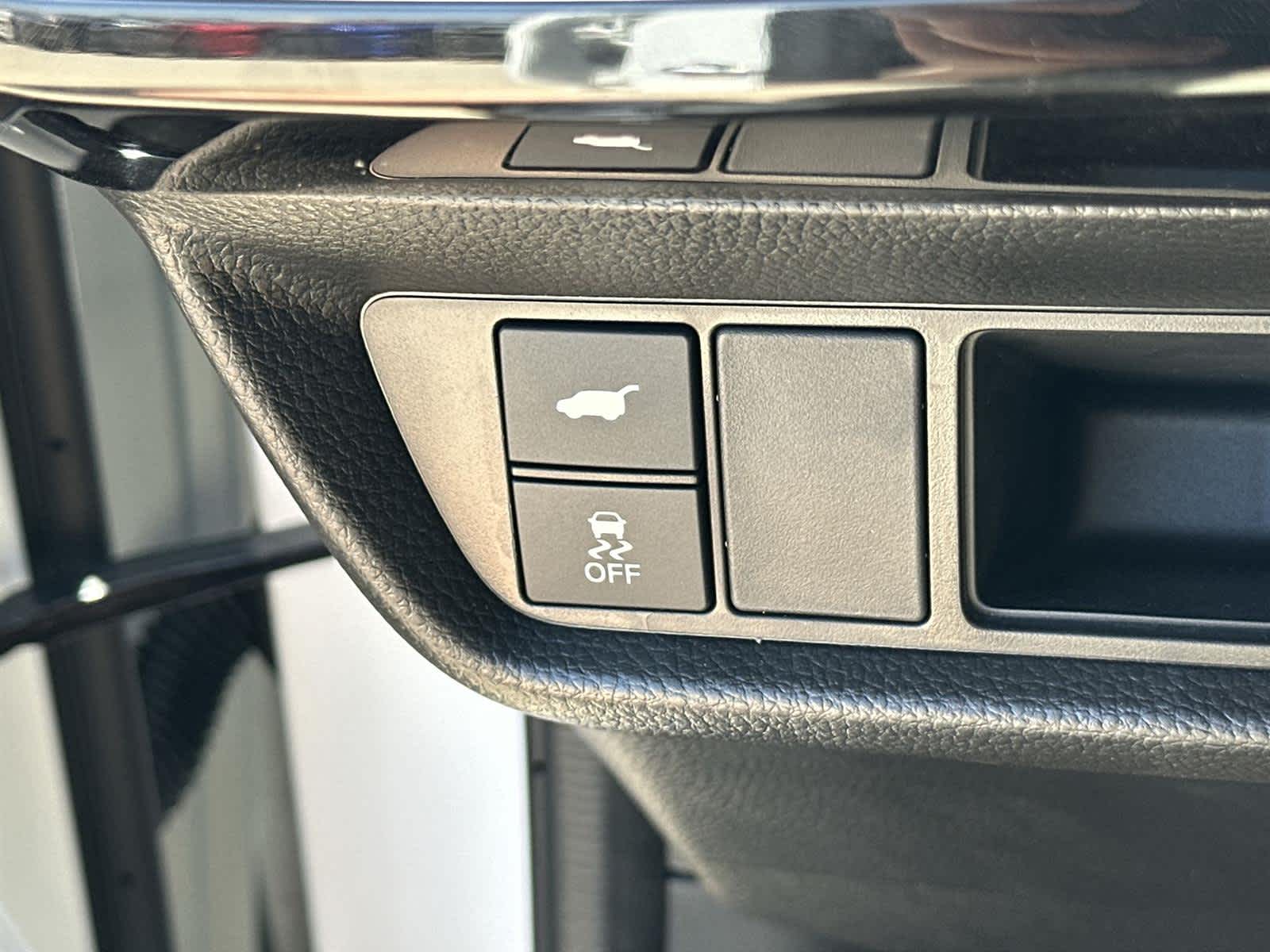 Thumbnail: 2025 Acura ADX - 28