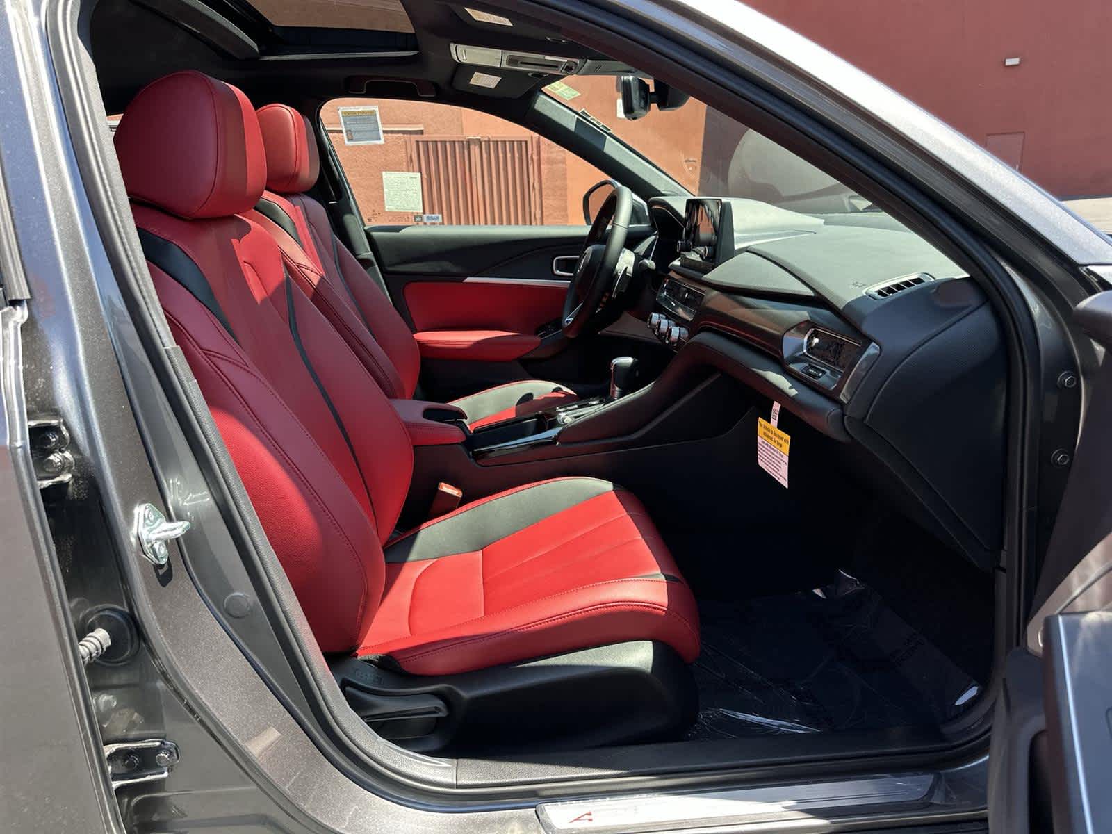 Thumbnail: 2025 Acura Integra - 14