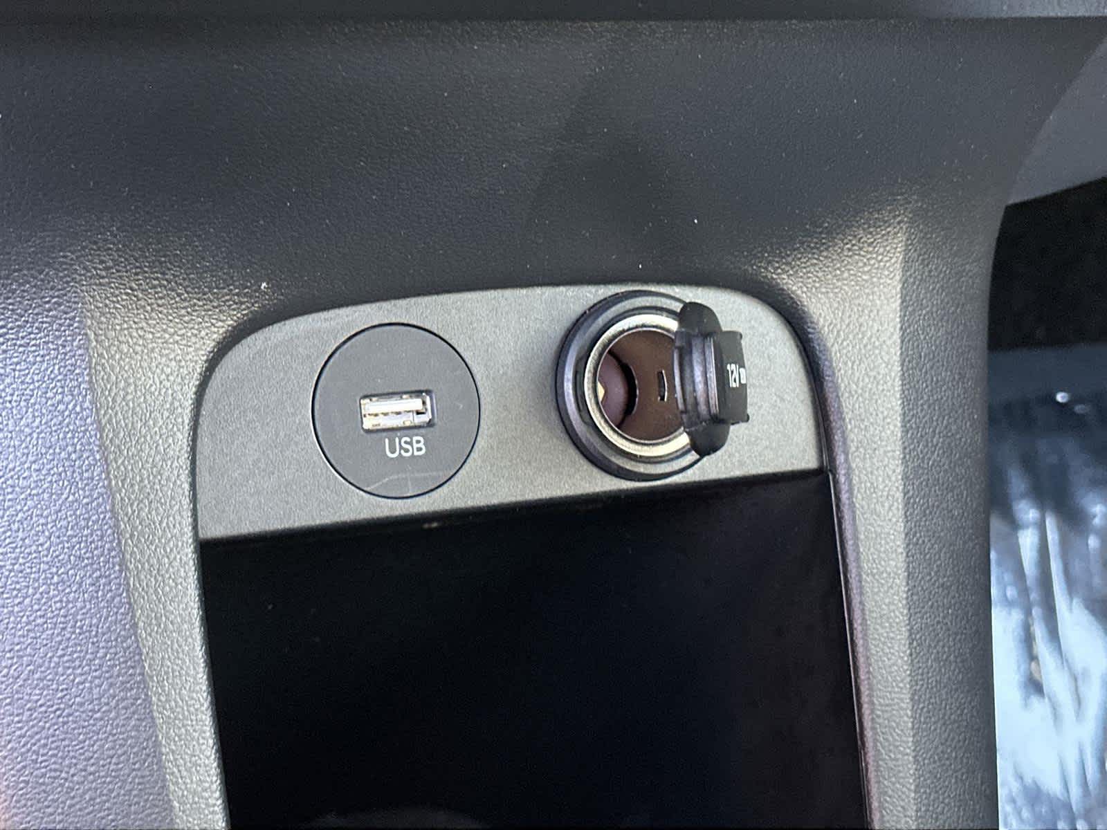 Thumbnail: 2022 Hyundai Ioniq 5 - 26