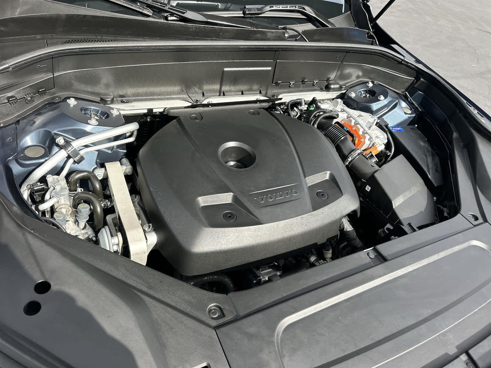 Thumbnail: 2023 Volvo XC90 - 9