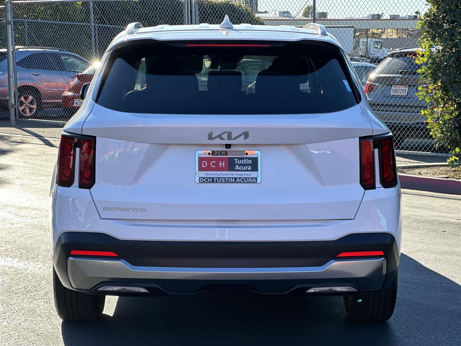 Thumbnail: 2025 Kia Sorento - 5