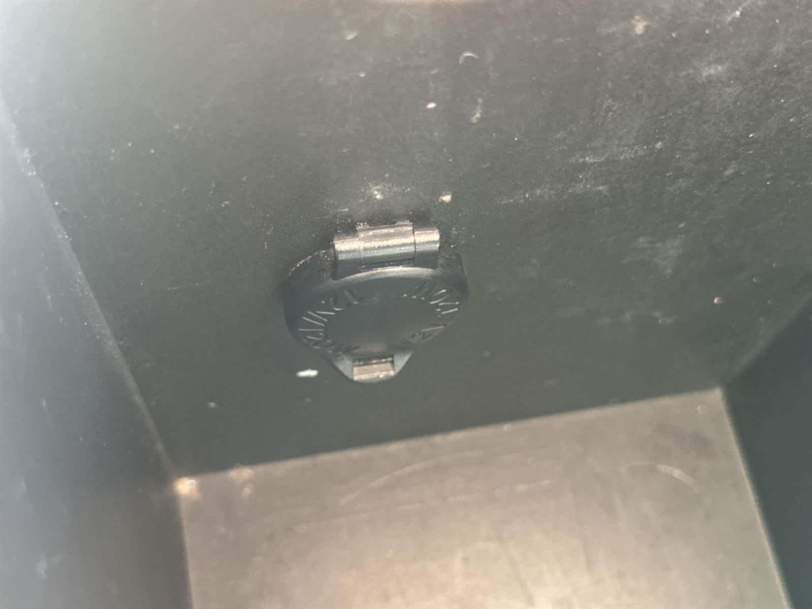 Thumbnail: 2015 Toyota Camry - 27