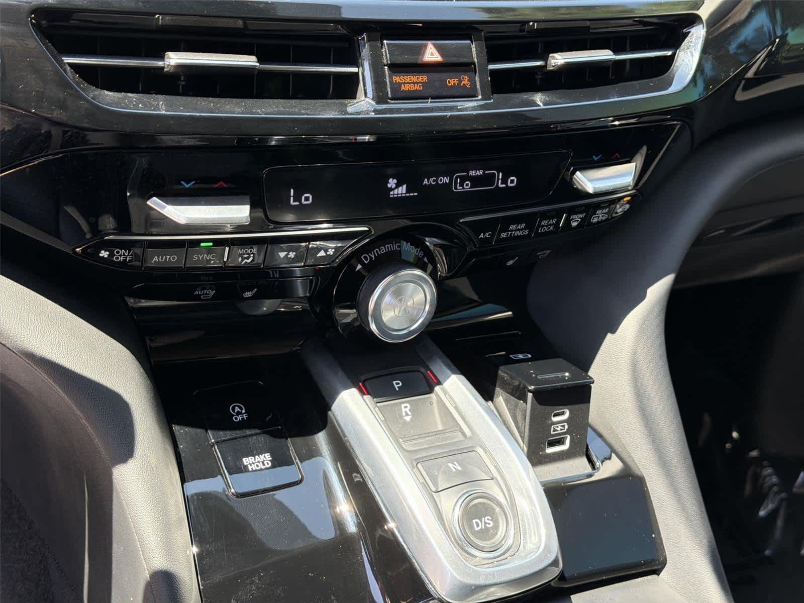 Thumbnail: 2023 Acura MDX - 36