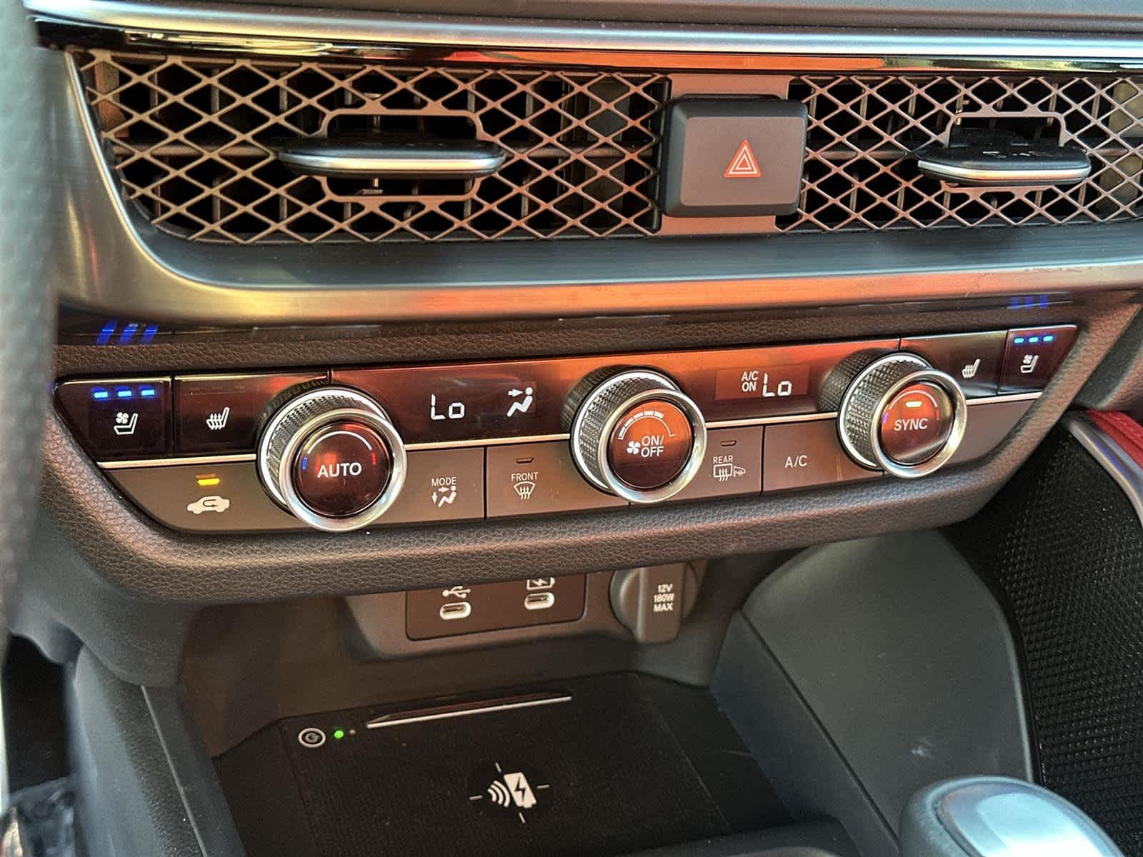 Thumbnail: 2025 Acura ADX - 27