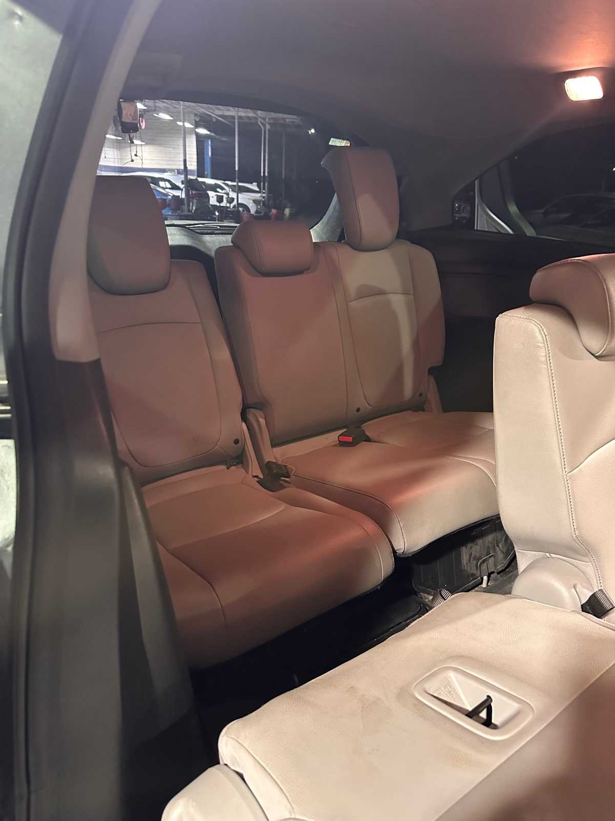 Thumbnail: 2023 Honda Odyssey - 15