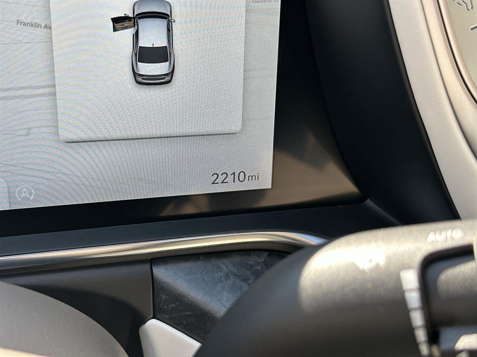 Thumbnail: 2026 Genesis G90 - 19