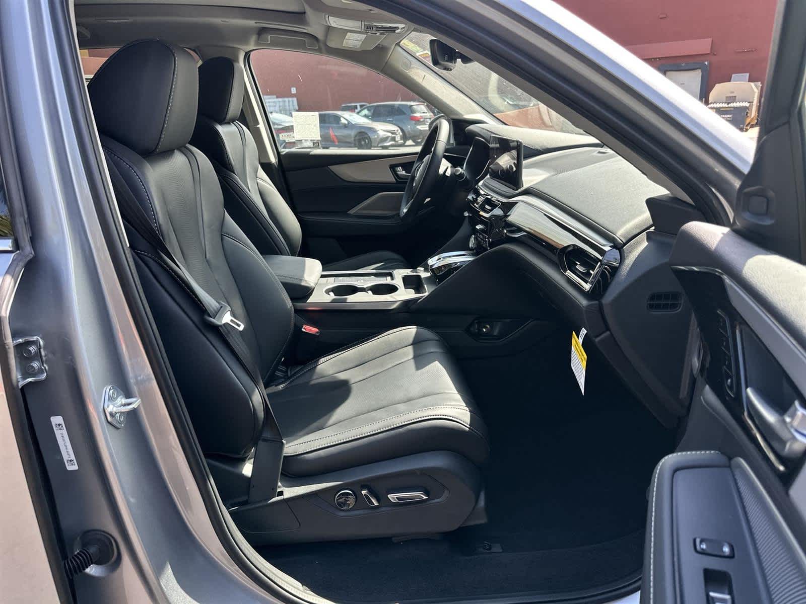 Thumbnail: 2026 Acura MDX - 14