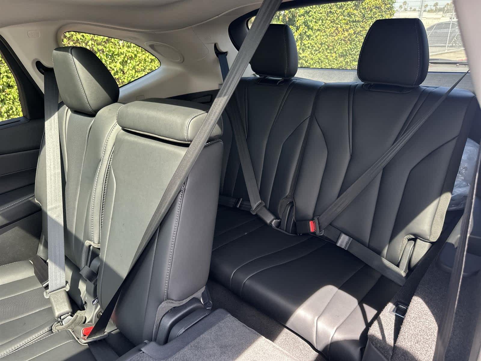 Thumbnail: 2026 Acura MDX - 32