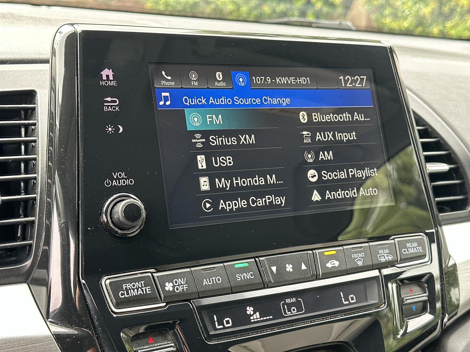 Thumbnail: 2020 Honda Odyssey - 16