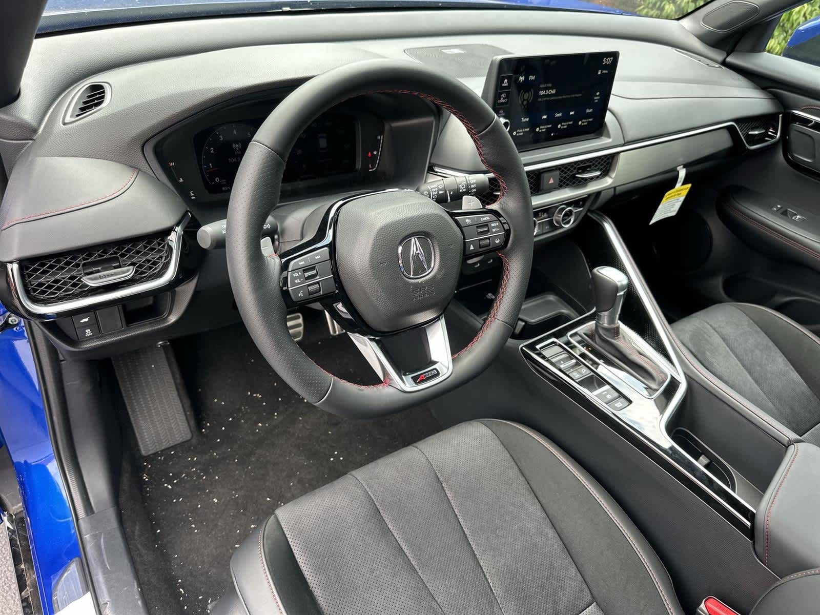 Thumbnail: 2025 Acura ADX - 2