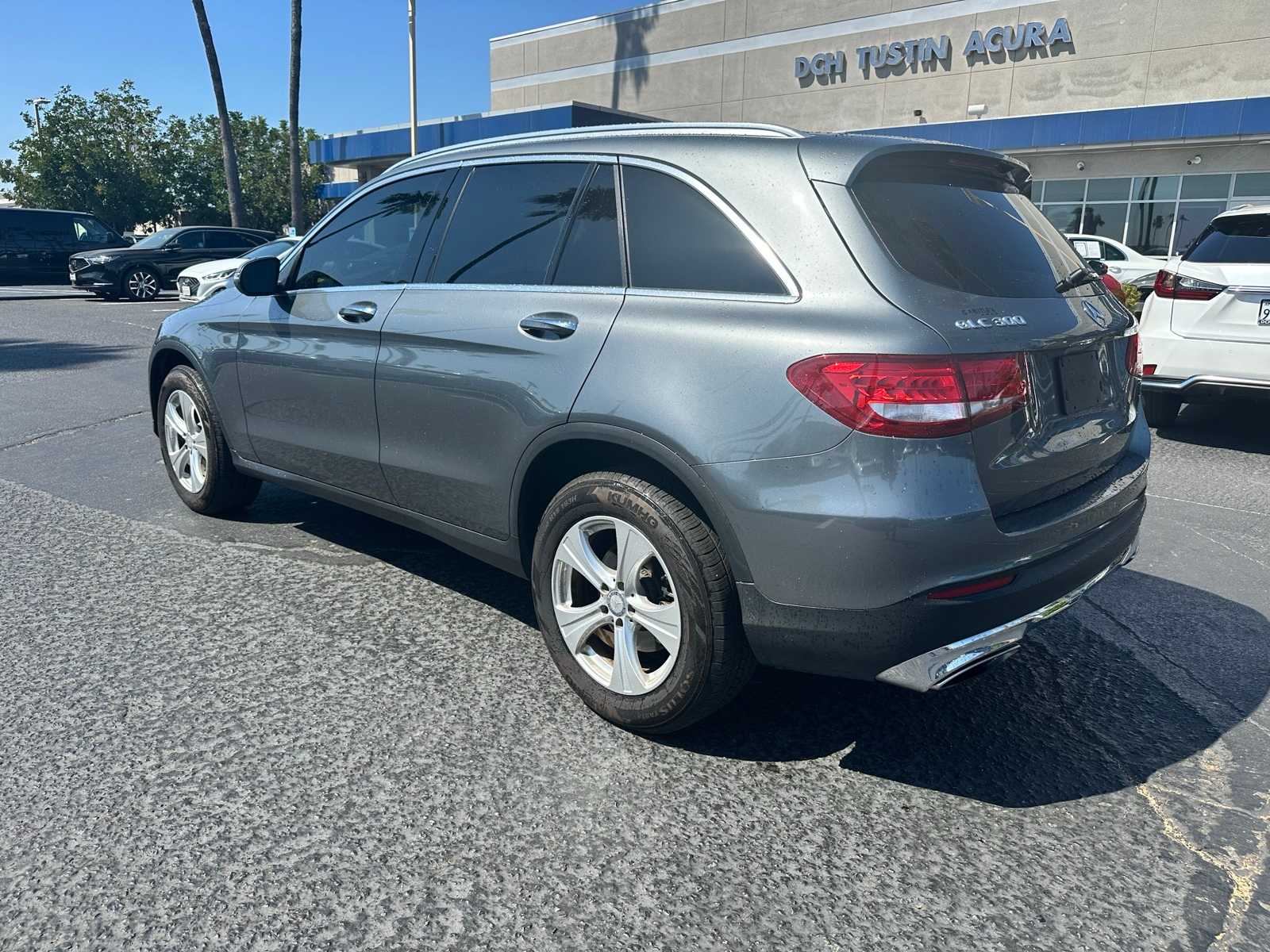 Thumbnail: 2016 Mercedes-Benz GLC - 3