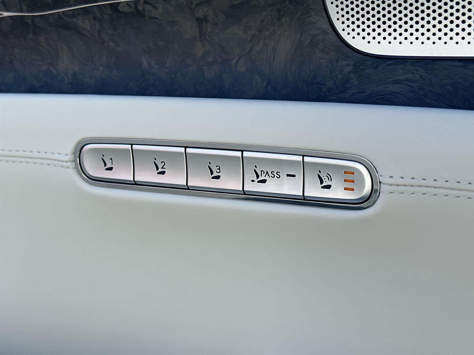 Thumbnail: 2026 Genesis G90 - 30