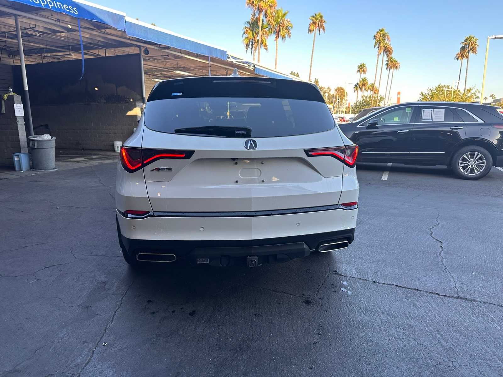 Thumbnail: 2023 Acura MDX - 4