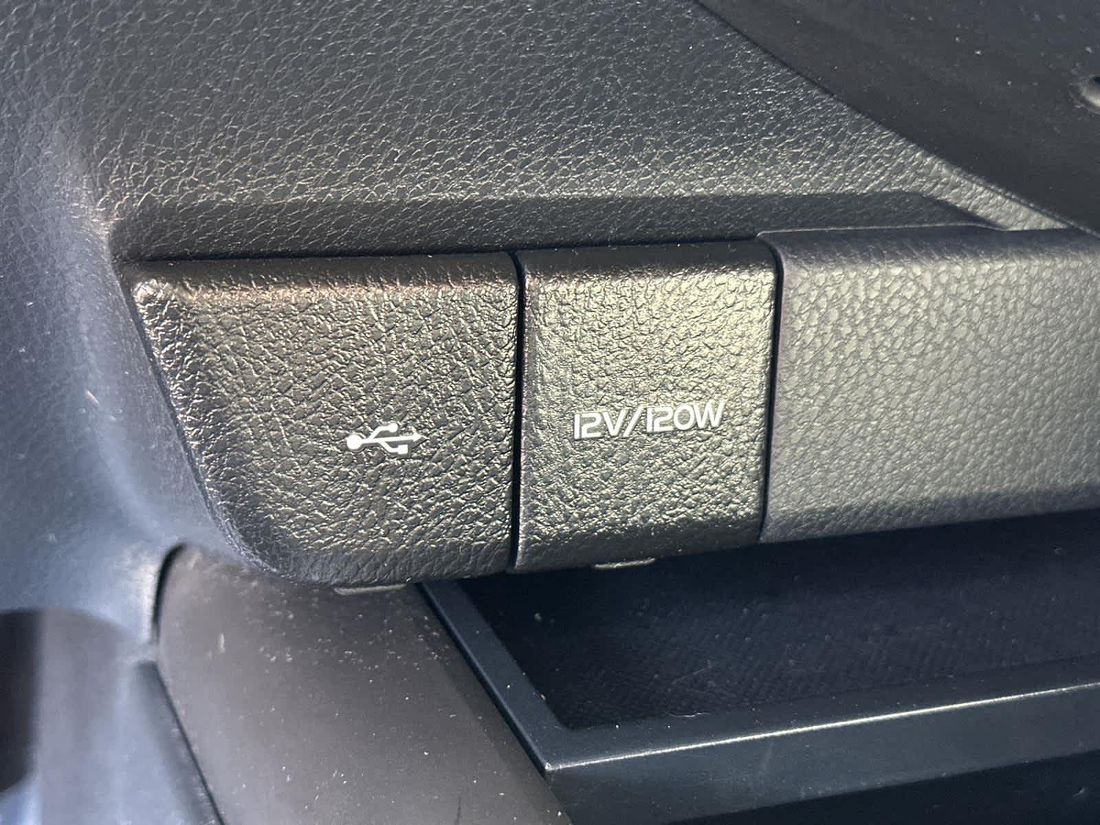 Thumbnail: 2023 Toyota Camry - 24