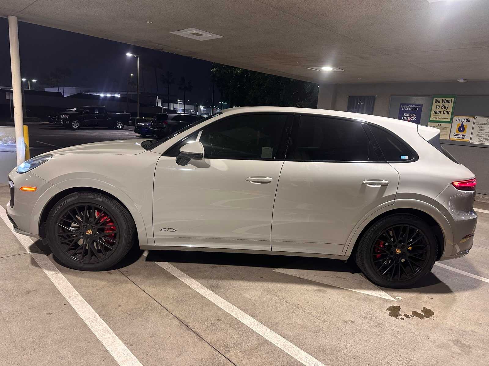 Thumbnail: 2021 Porsche Cayenne - 2