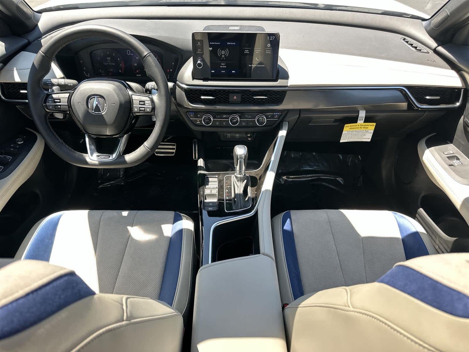 Thumbnail: 2025 Acura ADX - 10