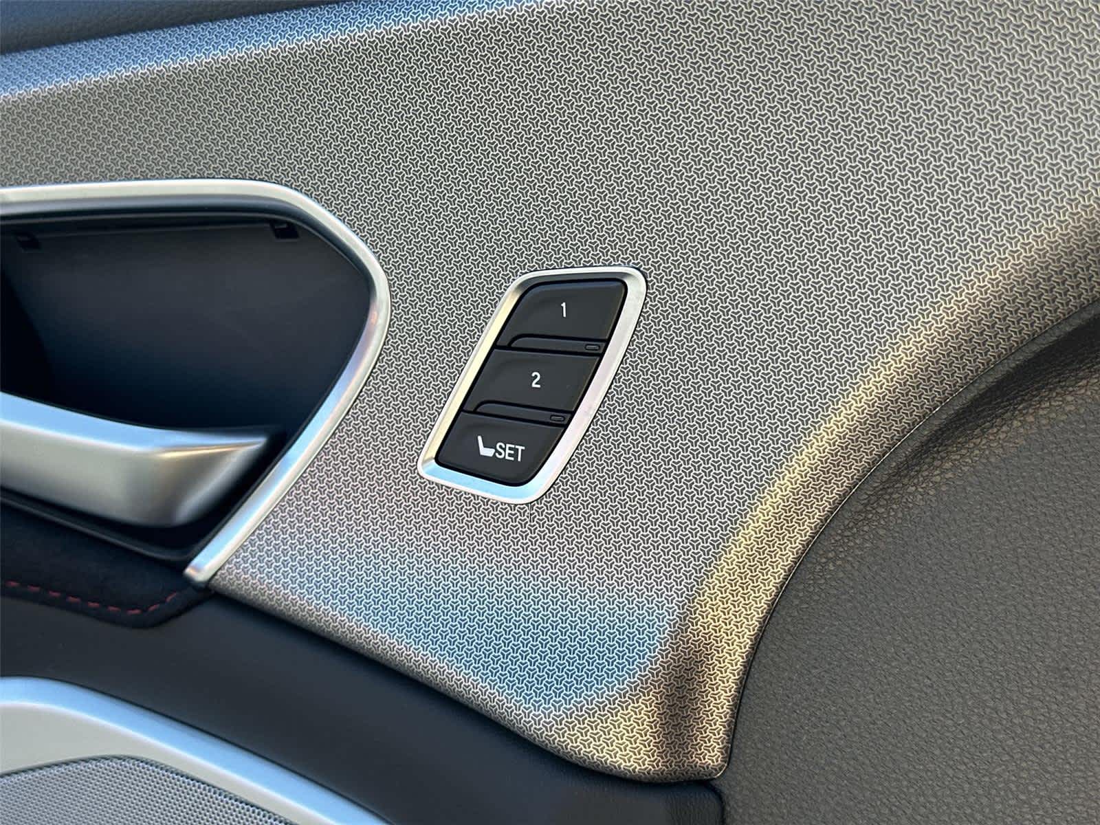 Thumbnail: 2026 Acura RDX - 31