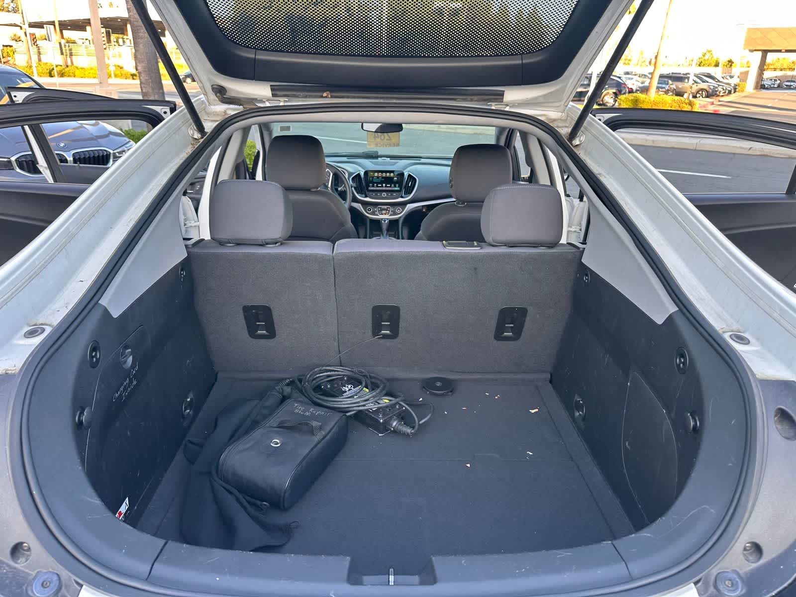 Thumbnail: 2018 Chevrolet Volt - 10