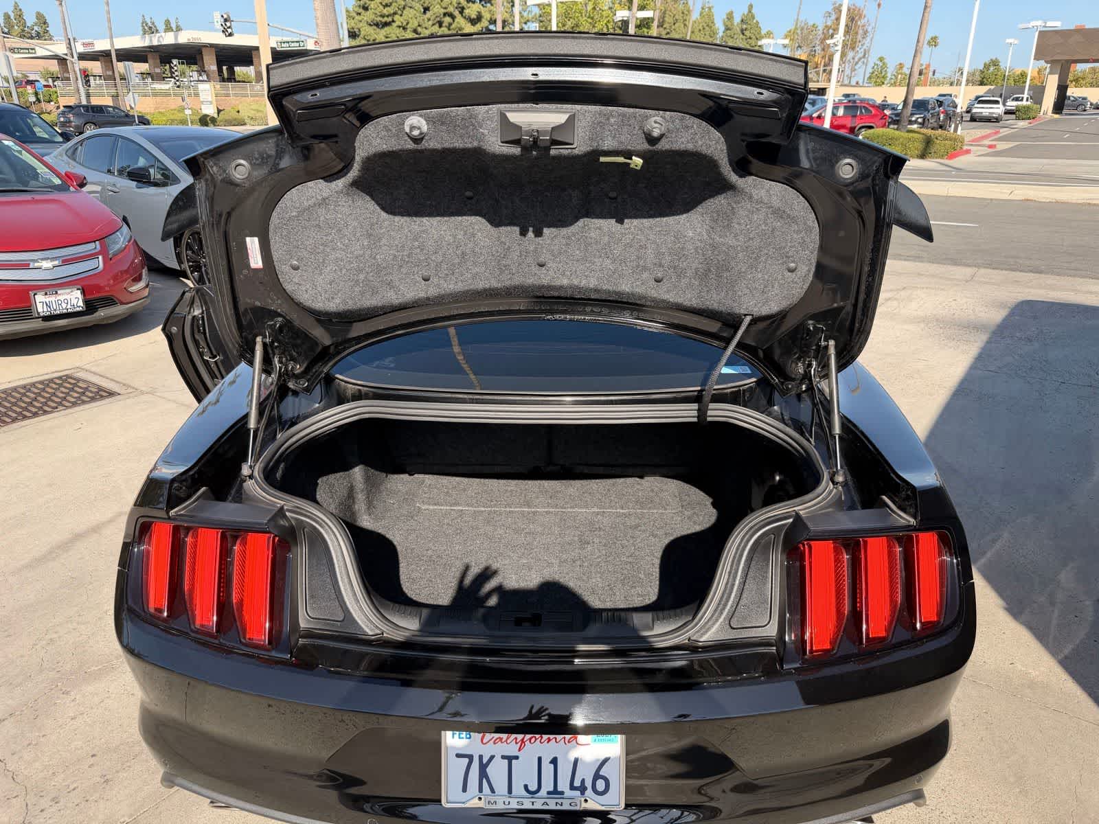 Thumbnail: 2015 Ford Mustang - 18