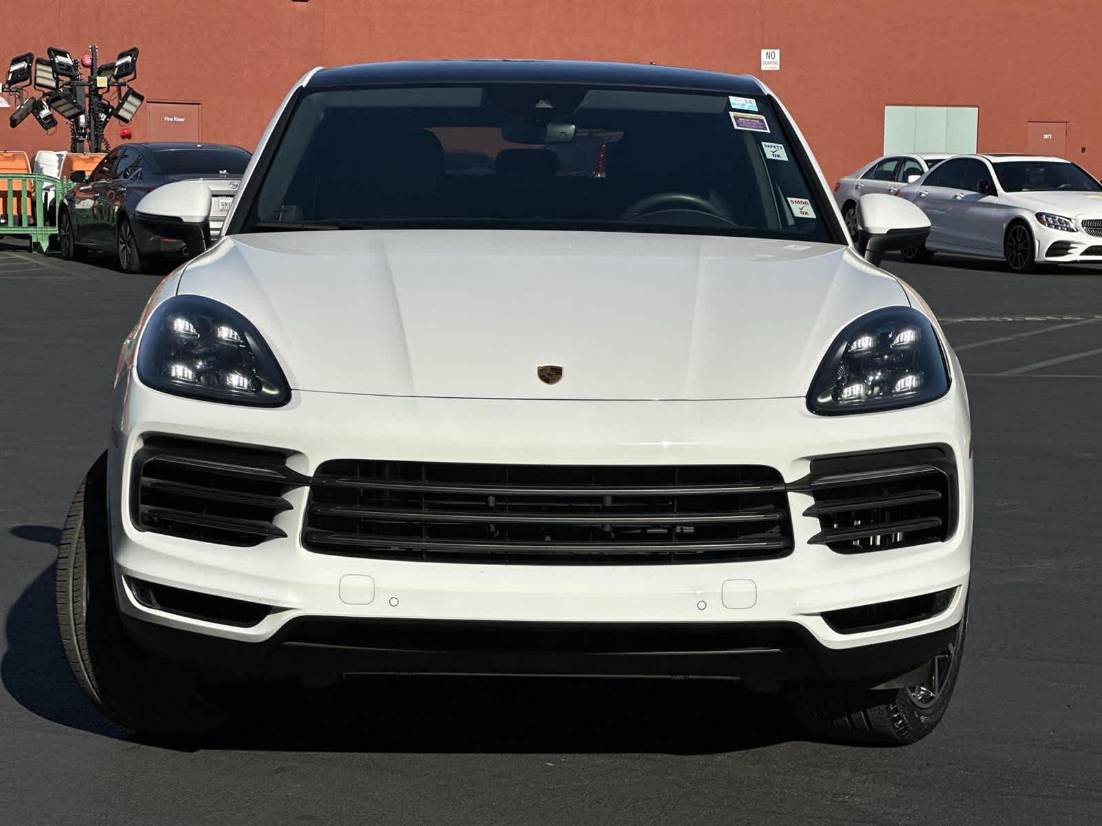 Thumbnail: 2023 Porsche Cayenne - 6