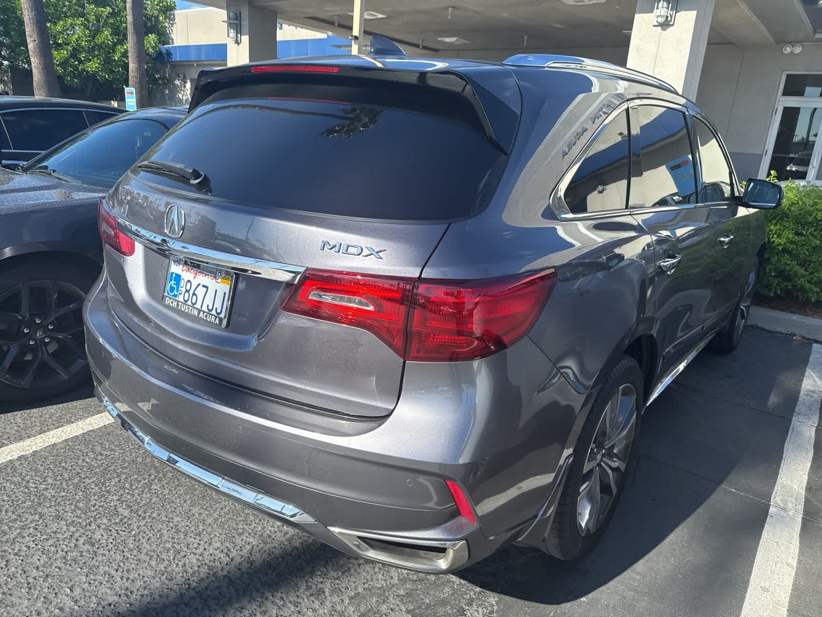 Thumbnail: 2019 Acura MDX - 2