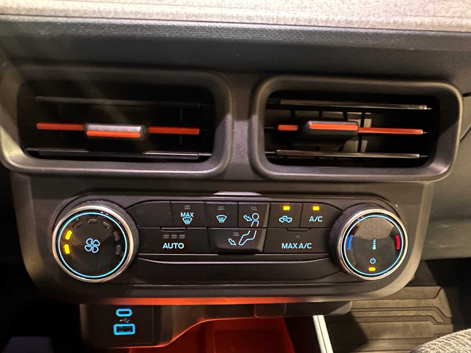 Thumbnail: 2023 Ford Maverick - 17