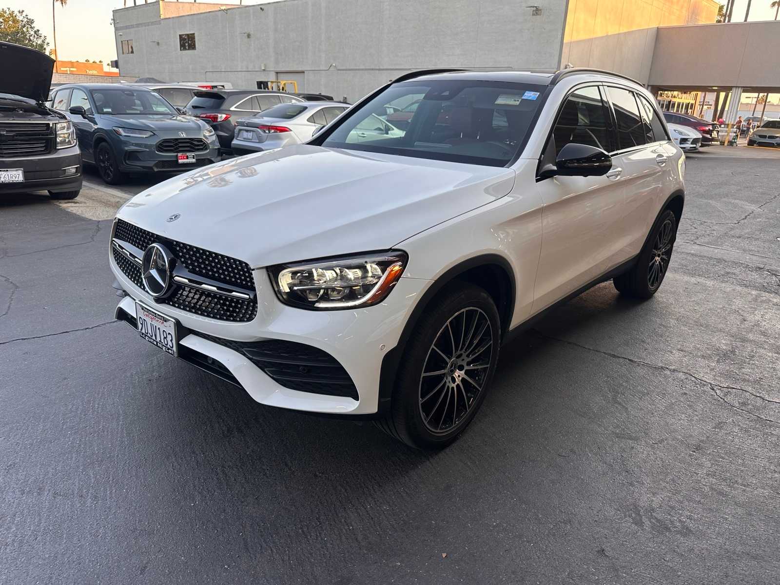 Thumbnail: 2022 Mercedes-Benz GLC - 2