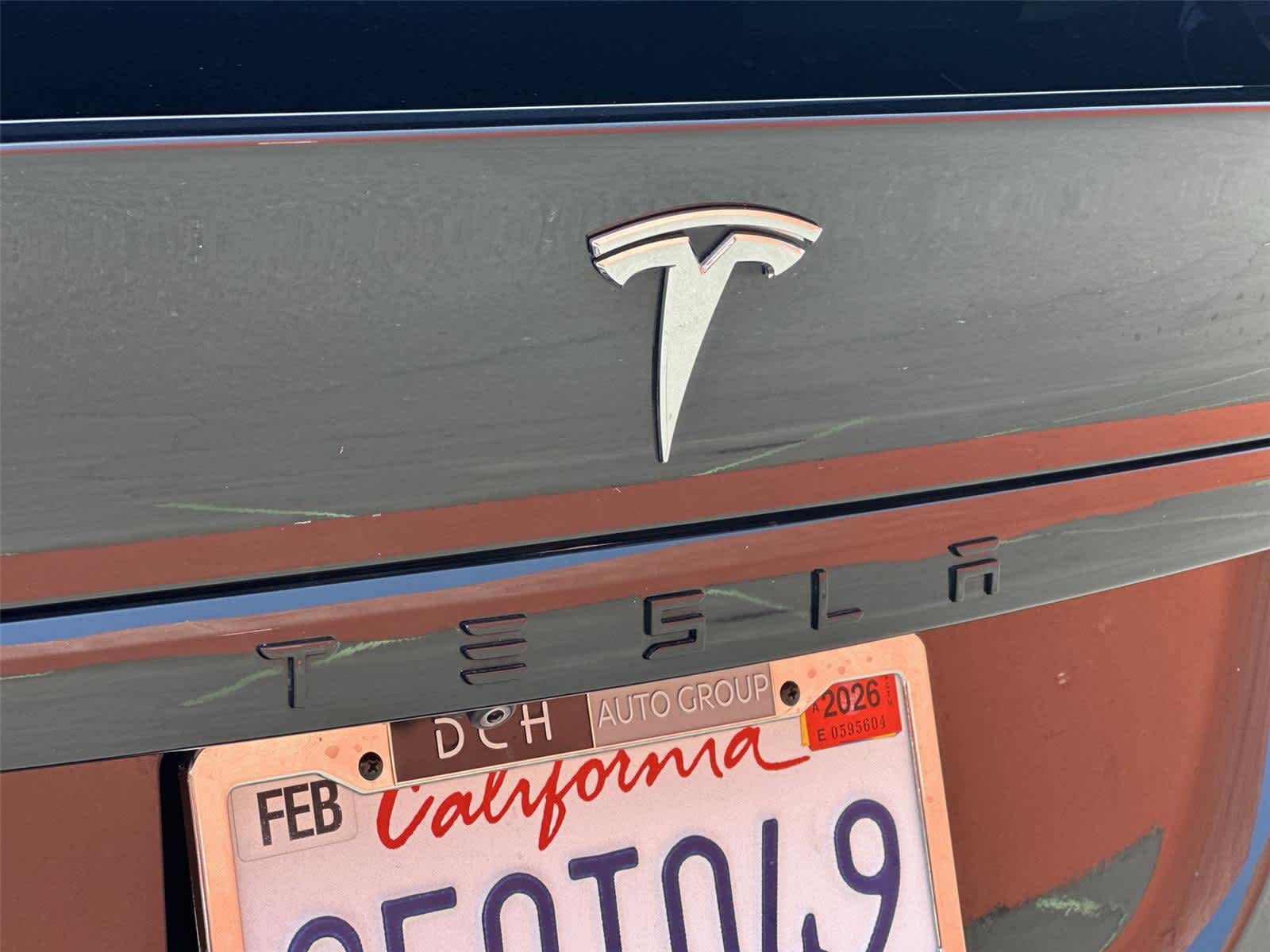Thumbnail: 2023 Tesla Model X - 8
